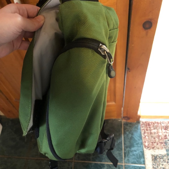 Patagonia Messenger Bag - Picture 6 of 13